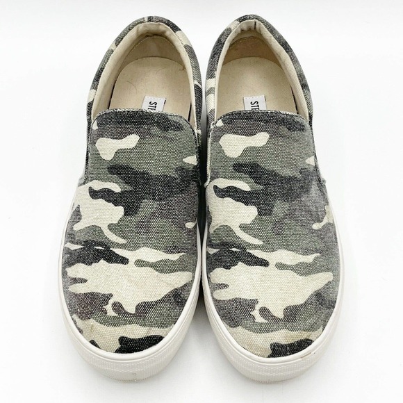 Steve Madden Gills Platform Sneaker Camo Canvas Slip On Comfort - Picture 3 of 10